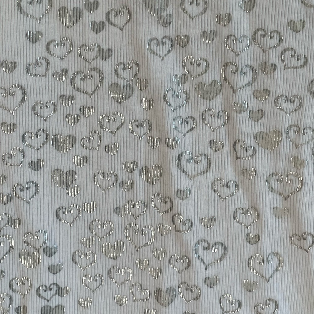 White Tank with Silver Heart Pattern - Picture 3 of 7